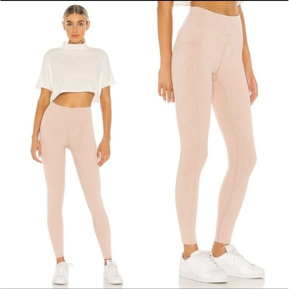 Free People FP Movement On Cloud Nine Leggings Size M Pink Pearl Side Pocket